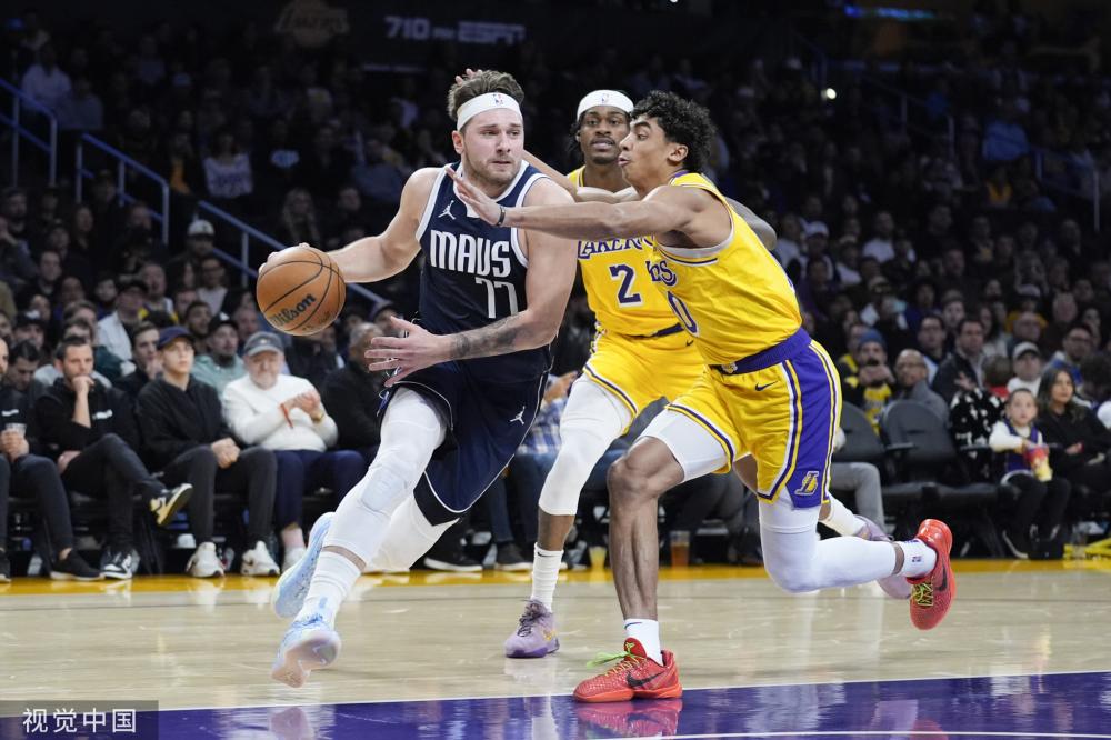 折射出他自 折射出他自