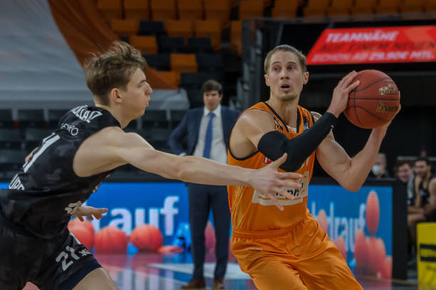 生此次回归 生此次回归